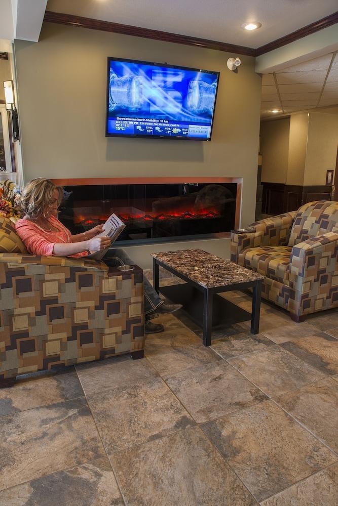 Service Plus Inns And Suites Grande Prairie Luaran gambar
