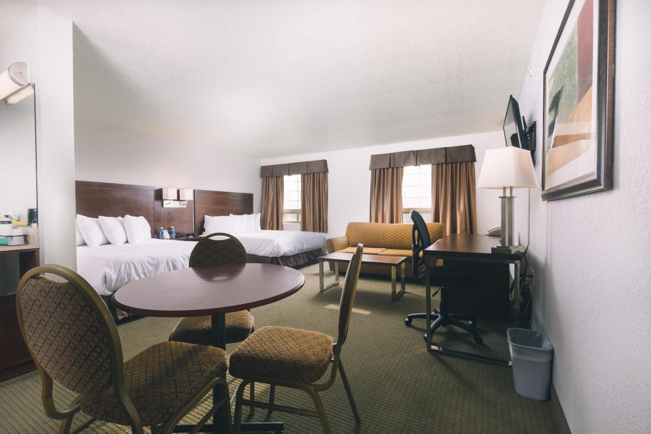 Service Plus Inns And Suites Grande Prairie Luaran gambar