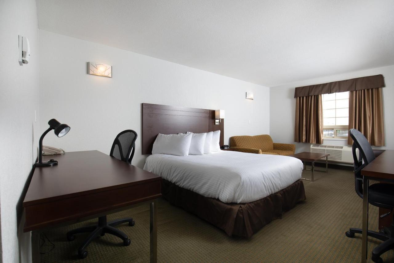 Service Plus Inns And Suites Grande Prairie Luaran gambar