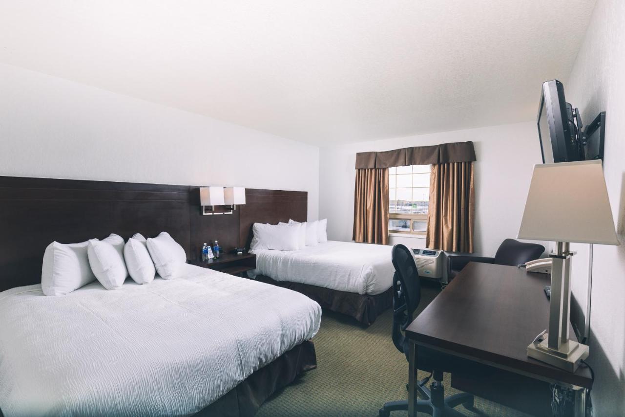 Service Plus Inns And Suites Grande Prairie Luaran gambar